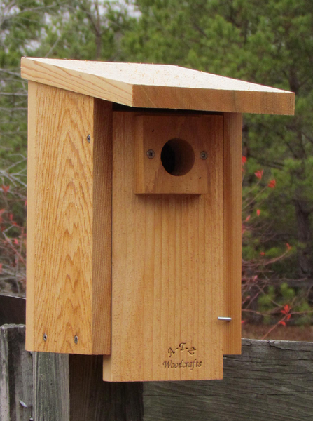 Standard Bluebird Nest Box / Roost Box-cedar-bluebird-USA – Backyard Life